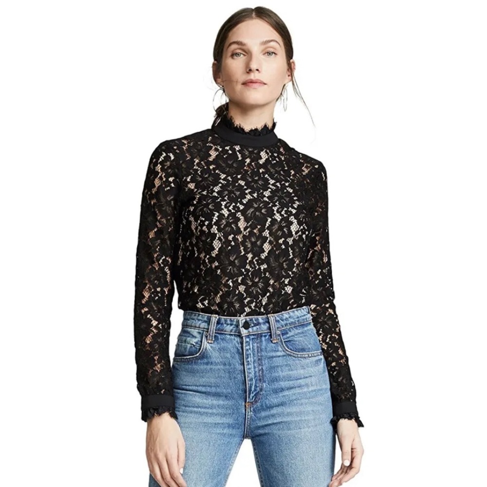 WAYF Berklin Lace Top